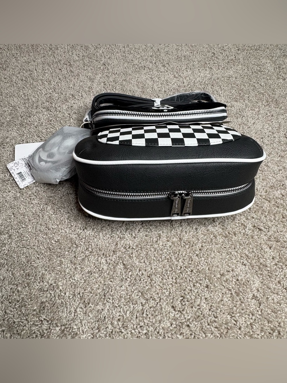 Loungefly Felix The Cat Crossbody Bag - Picture 2 of 9